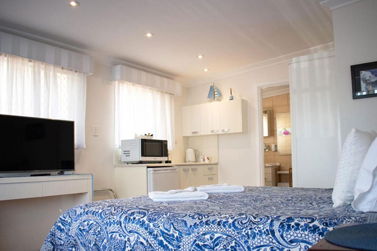Boathouse Bunbury Bed & Breakfast Екстериор снимка